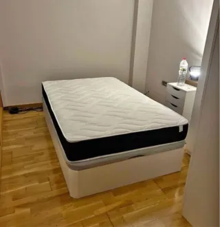 Lettini in legno con materassi