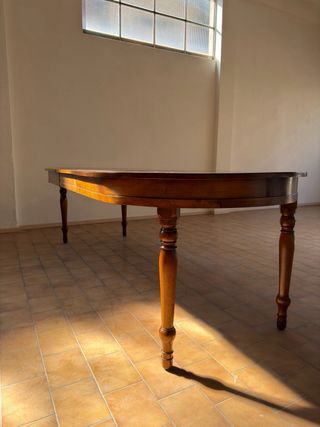 Tavolo in legno antico