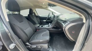 Ford Mondeo 2.0 Híbrido HEV Sedan Titanium 137 kW (187 CV)