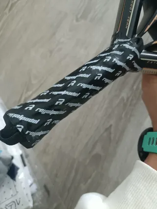 Pala Pádel + Camiseta Nueva