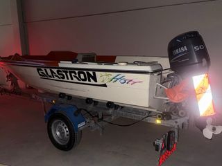 Embarcación Glastron + Yamaha 50cv 4T
