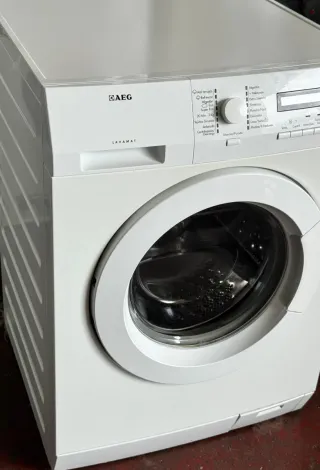 Lavadora AEG Protex 8kg