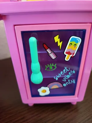 Tocador Barbie Extra con Muñeca