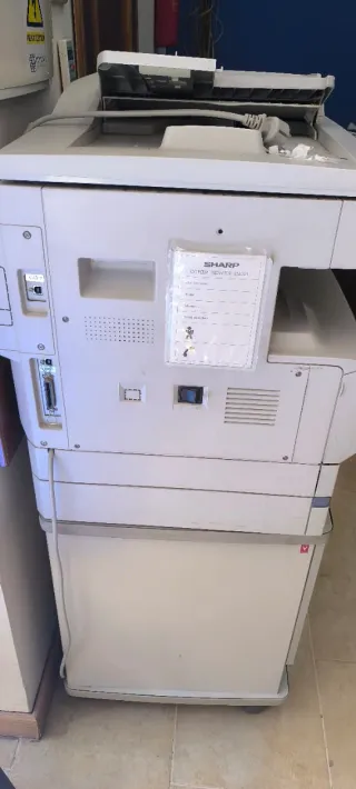 Sharp Impresora, Copiadora y Escáner Mod. AR-M207