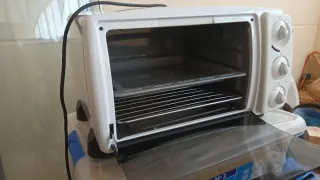 Horno sobremesa DeLonghi Sfornatu