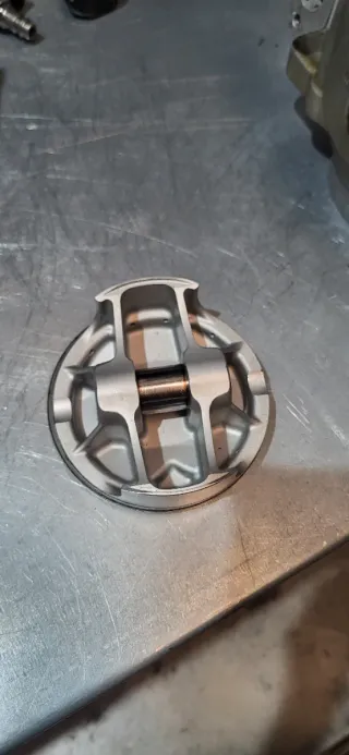 Cilindro y pistón Husqvarna 500