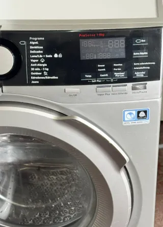 Lavadora AEG 8kg ProSteam Inox