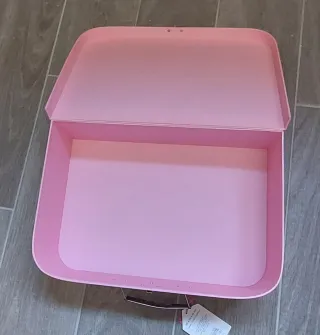Caja tipo maleta de 35x 23x 10 cm