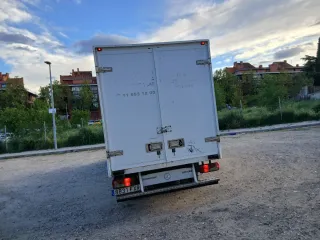 Mercedes-Benz eSprinter 2007