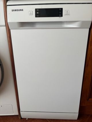 Lavavajillas Samsung usado dos veces