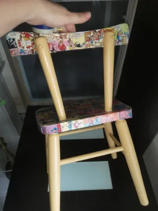 Silla infantil decorada