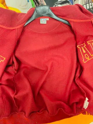 Felpa Roma rossa con cappuccio zip unisex