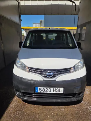 Nissan NV200 2013