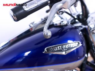 HARLEY DAVIDSON ROAD KING FLHRC