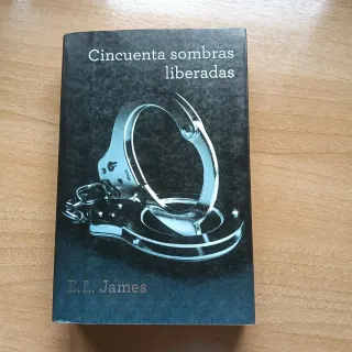 Triología cincuenta sombras de grey