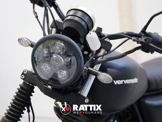 LEONART TRACKER (VERVE MOTO) Negra