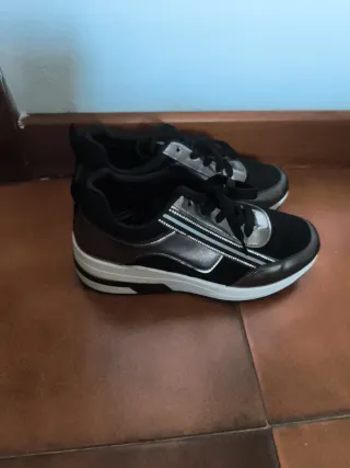 Scarpe ginnastica donna N.37