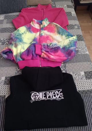 Lote 3 chaquetas: polar, tie-dye, One Piece