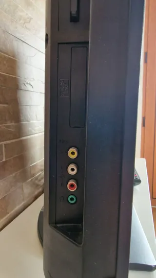 TV Sony Bravia KDL-19L4000