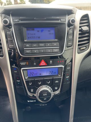 Hyundai i30 2014 1.4 crdi 90cv
