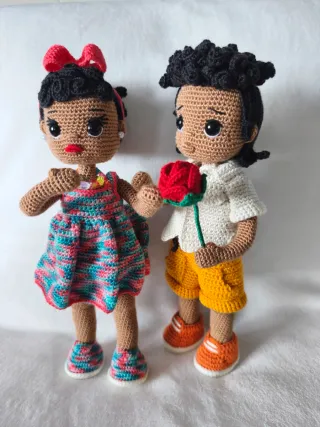 Pareja de muñecos amigurumi