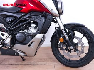 HONDA CB 125 R