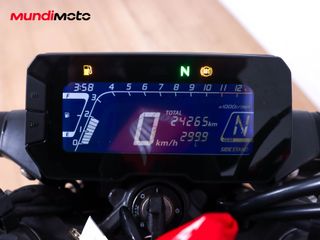 HONDA CB 125 R