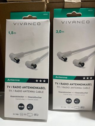 Lote Mixto: Cargadores y Cables VIVANCO
