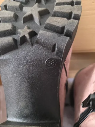 Botas rosas con tacón