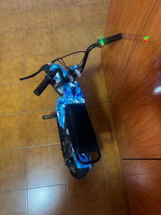 Minimoto infantil azul