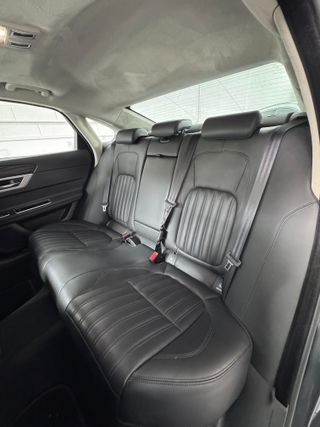 Jaguar XF 2018