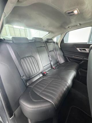 Jaguar XF 2018