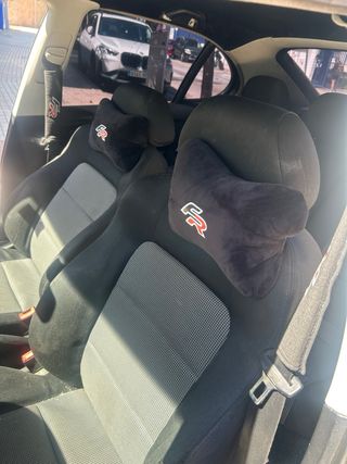 SEAT Leon 2004