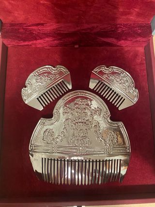 Juego de peinetas de plata