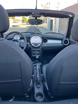 MINI Cabrio 2011