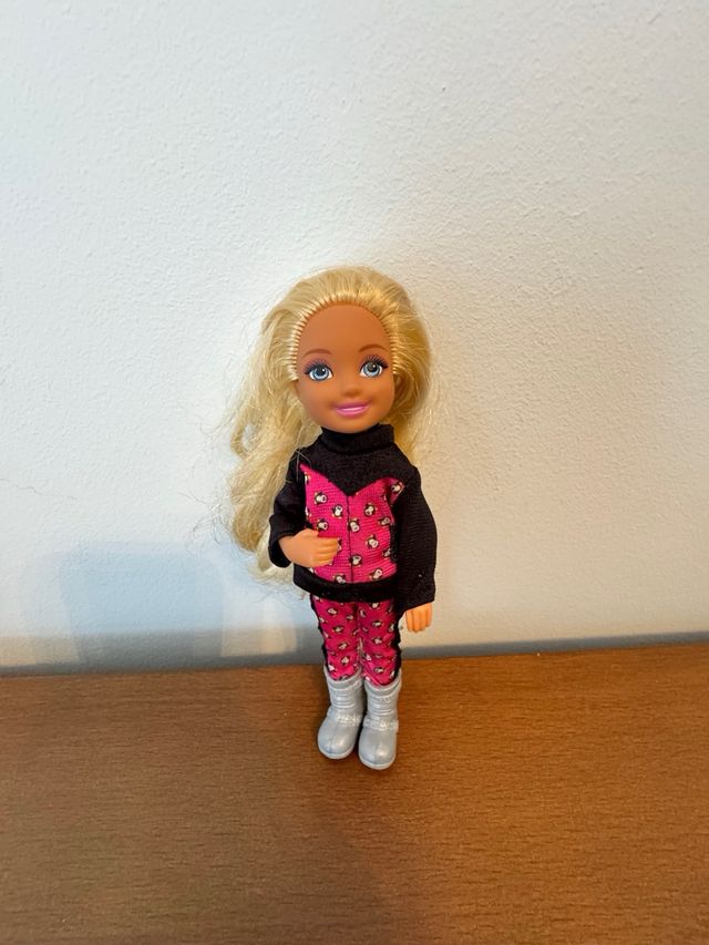 Barbie Moto de Nieve y Muñecas