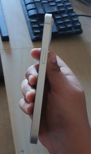 iPhone 13 128GB Blanco Impecable
