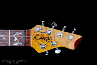 Guitarra Eléctrica Boutique Kurgan VR Classic.