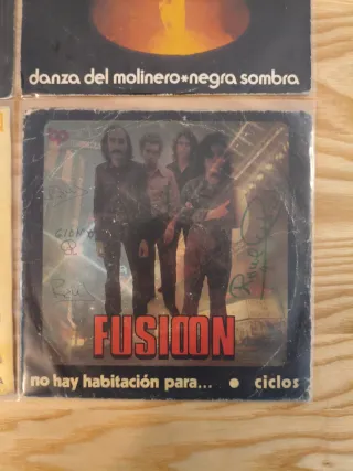 LOTE 4 SINGLES FUSIOON ROCK PROGRESIVO CULTO
