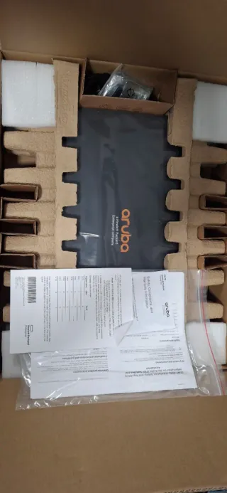 Switch Aruba 2930F 24G PoE+ Nuevo