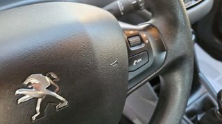 Peugeot 208 5P ACTIVE BlueHDi 55kW (75CV)