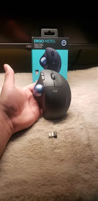 Raton Trackball Ergo M575s