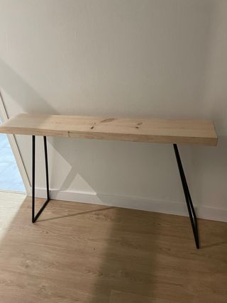 Mesa de entrada madera y hierro