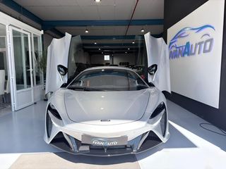 McLaren  Artura 2025