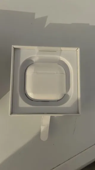AirPods 4 Blancos
