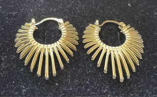 Pendientes Aro Rayos Dorados