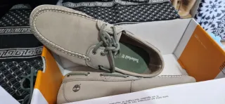 Zapatillas Under Armour Blancas y Grises