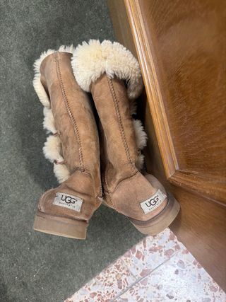 Botas UGG Talla 40 Marrones