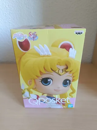 Figura Sailor Moon - Q Posket Eternal (ver. C)
