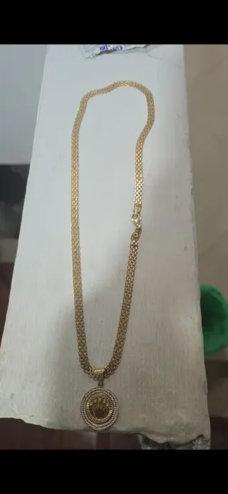 Cadena de oro 18k con colgante